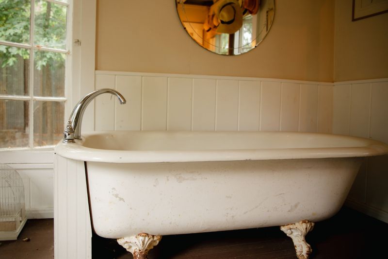 Elegant Vintage Bathroom
